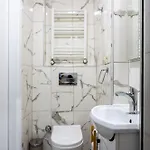 Lovely And Snug Flat, Just Steps From Istiklal Street Apartman Isztambul
