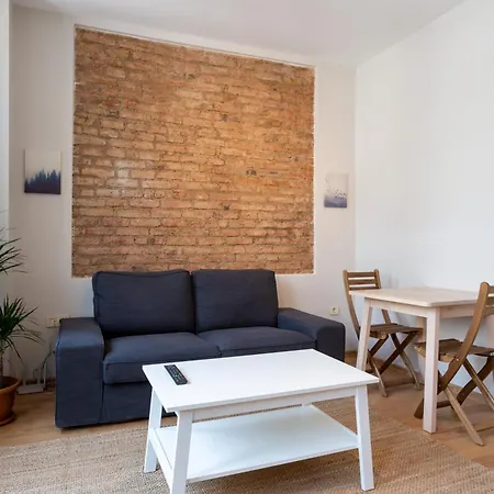 Lovely And Snug Flat, Just Steps From Istiklal Street